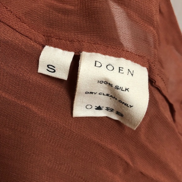 ✨SOLD✨ DÔEN antoinette silk dress warm autumnal tamarillo paisley S - Picture 15 of 16